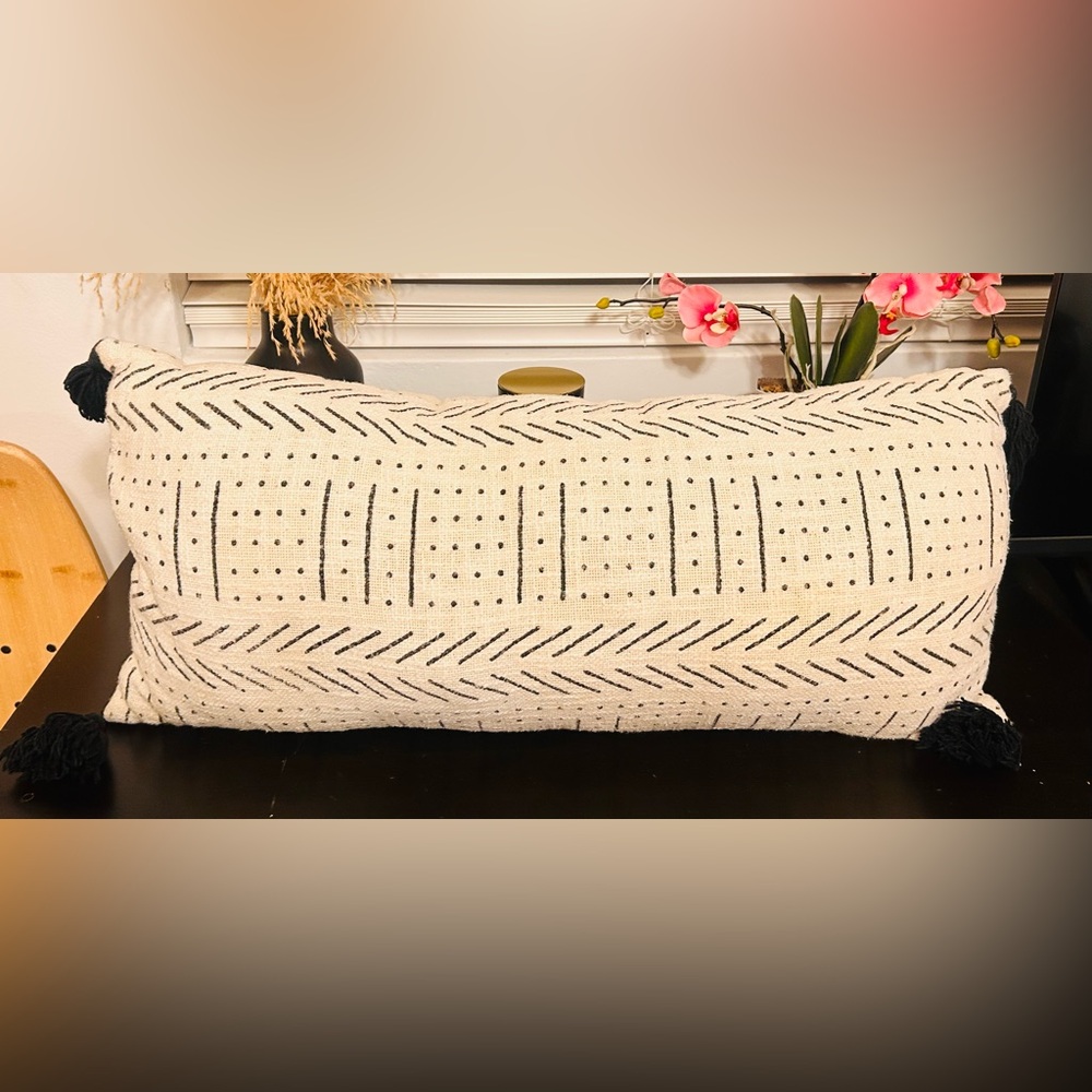 Cream and Black Patterned Pillow